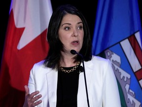 Alberta Premier Danielle Smith speaks to the Calgary Chamber of Commerce on Nov. 18, 2022.