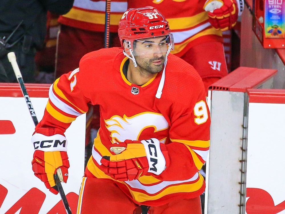 Calgary Flames: Nazem Kadri 2023 - Officially Licensed NHL