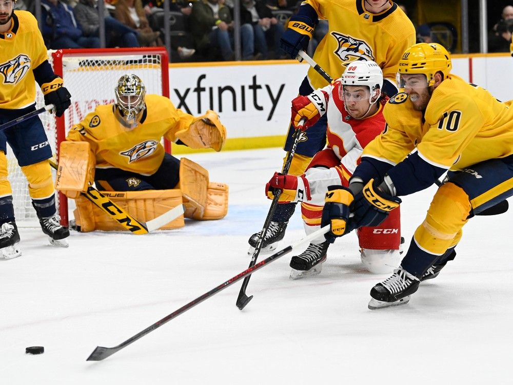 NHL Scores: Juuse Saros has unreal game as Nashville Predators