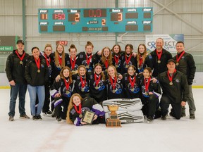 De Esso Golden Ring-ringette-kampioenen in de U16A-divisie waren de Edmonton Extreme, met een 3-2 overwinning op zondag 1 januari.  22, 2023.