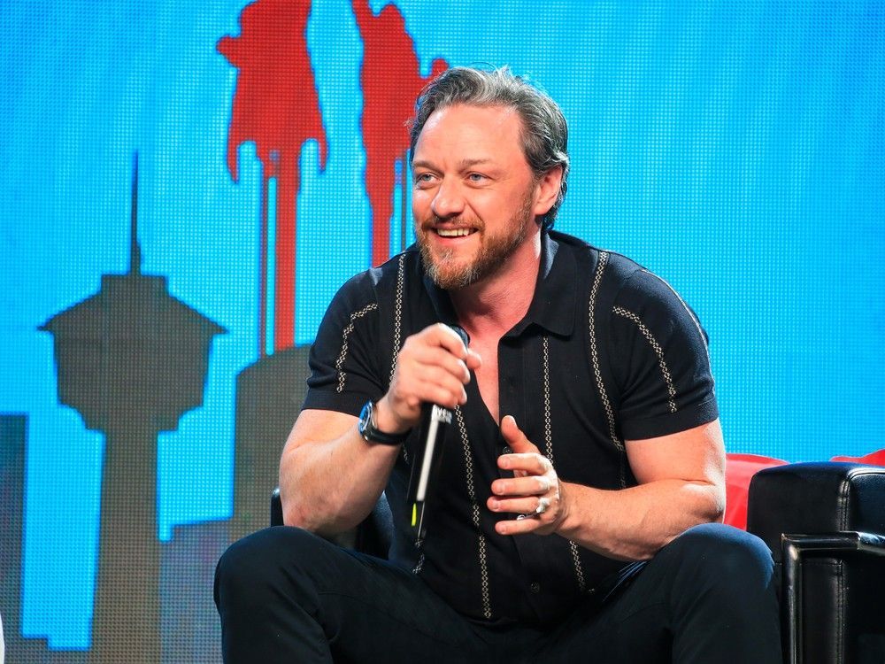 Calgary Expo: James McAvoy Talks Jennifer Lawrence, Bill Skarsgard And ...