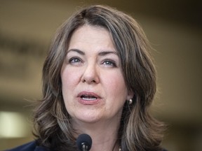 Bell: Danielle Smith’s UCP base scores win with Manning COVID report Bell: Danielle Smith’s UCP base scores win with Manning COVID report