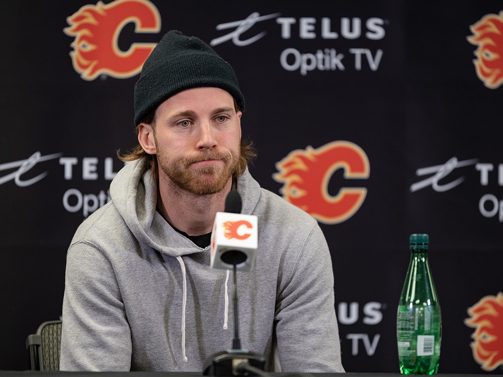 Flames GM Conroy's first task: What to do with pending free agents |  Calgary Sun