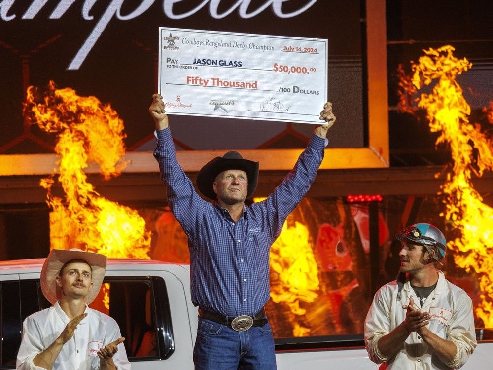 'Definitely not just the driver': Rangeland Derby champ Jason Glass praises family, crew, horses, sponsors