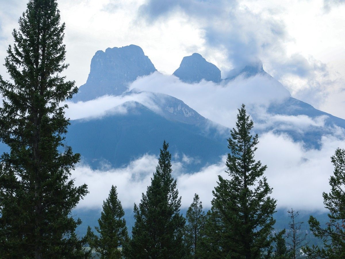 Canmore's housing ranks as Canada's third most expensive recreational community