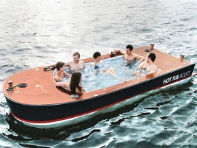 Hot tub boat
