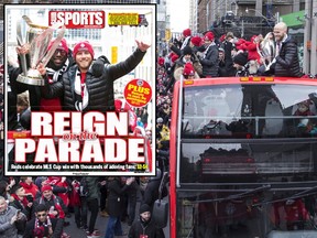 Toronto FC midfielder Michael Bradley (4)with cup during Toronto FC parade in Toronto, Ont. on Monday December 11, 2017. Craig Robertson/Toronto Sun/Postmedia Network