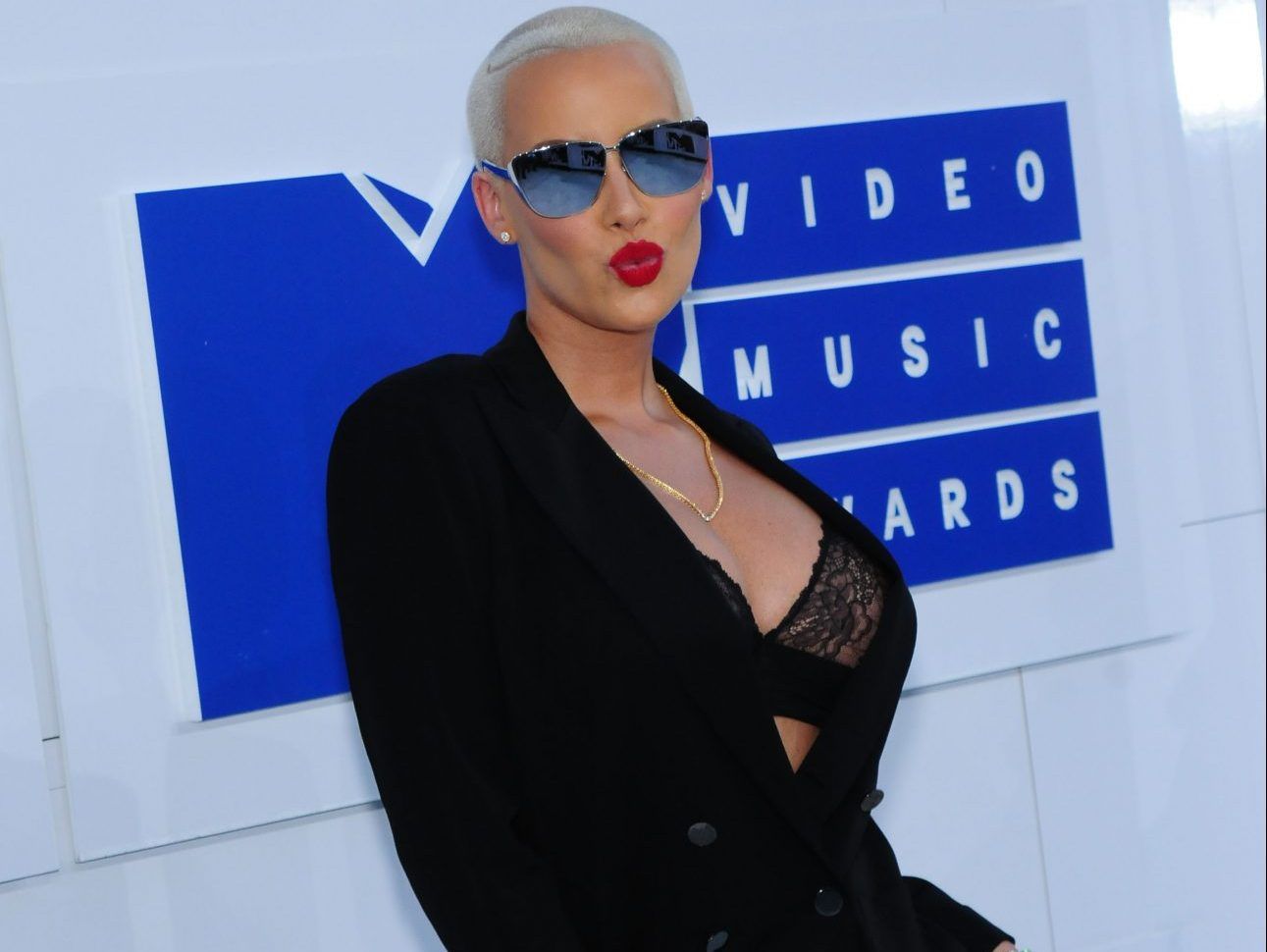 Amber Rose - I'm thinking about getting a breast reduction