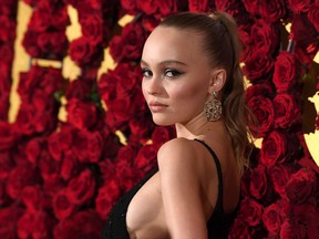 Lily-Rose Depp attends the 2017 WWD Honors at the Pierre Hotel on October 24, 2017 in New York City / AFP PHOTO / ANGELA WEISS (Photo credit should read ANGELA WEISS/AFP/Getty Images)