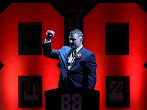 Eric Lindros acknowledges the crowd during his jersey retirement ceremony before the Toronto Maple Leafs play the Philadelphia Flyers at Wells Fargo Center on January 18, 2018 in Philadelphia. (Patrick Smith/Getty Images)