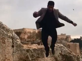 A video reportedly shows a man tumble 50 metres to his death after leaping off a rock formation in southern Turkey. (TVvatanim/Facebook)