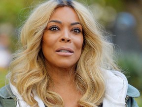 @hl:Wendy Williams Takes Emergency Three-Week Break After Graves' Disease Issues
https://radaronline.com/wp-content/uploads/2018/02/wendy-williams-graves-disease-diagnosis-pp-2.jpg