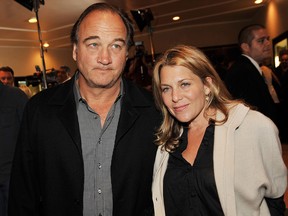 Jim Belushi and his wife Jennifer arrive at the premiere of Universal Picture's 'Flash of Genius' at the Bruin Theatre on September 22, 2008 in Los Angeles, California. (Photo by Kevin Winter/Getty Images)