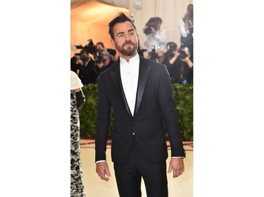 Justin Theroux arrives for the 2018 Met Gala on May 7, 2018, at the Metropolitan Museum of Art in New York. The Gala raises money for the Metropolitan Museum of Arts Costume Institute. The Gala's 2018 theme is Heavenly Bodies: Fashion and the Catholic Imagination.