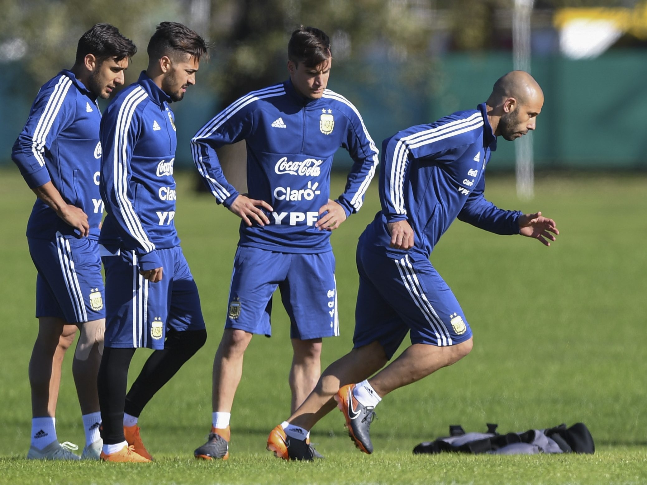 Argentinas Soccer Association Embarrassed By Seduction Manual Canoecom