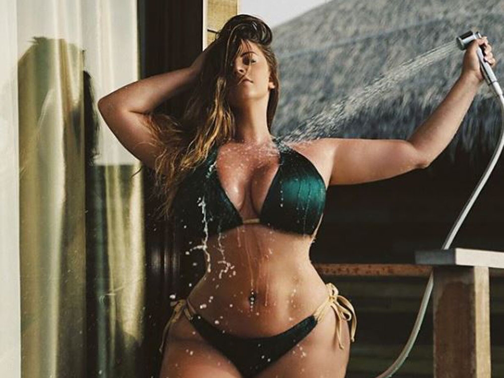 Plus-size model gets 36G breasts reduced in order to fit into