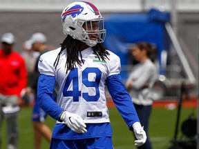 Buffalo Bills rookie linebacker Tremaine Edmunds takes part in drills during the team's NFL football rookie minicamp, Friday, May 11, 2018, in Orchard Park, N.Y. (AP Photo/Jeffrey T. Barnes)