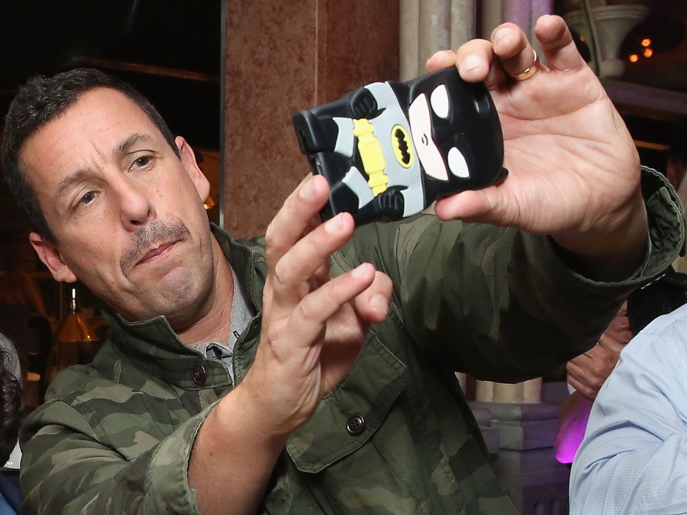 Adam Sandler crashes Jewish couple's wedding day - Jewish Telegraphic Agency