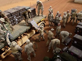 The federal government plans to deepen Canada's involvement in Mali by sending up to 20 police officers to help the UN and European Union train local security forces.