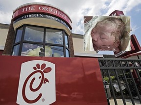 Gracelyn Mae Violet Griffin was delivered by her father, Robert, in a Chick-fil-A bathroom. (AP/Facebook)