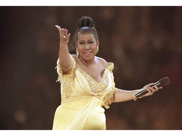 In this Jan. 19, 1993 file photo, singer Aretha Franklin performs at the inaugural gala for President Bill Clinton in Washington.