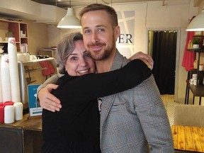 Grinder coffee shop owner Joelle Murray gets close with actor Ryan Gosling. (@GrinderCoffeeTO)