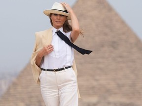 US First Lady Melania Trump tours the Egyptian pyramids and Sphinx in Giza, Egypt, October 6, 2018, the final stop on her 4-country tour through Africa.