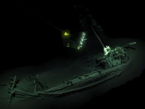 An undated handout picture released by Black Sea MAP/EEF Expeditions in London on October 23, 2018, shows the remains of an ancient Greek trading ship laying on the sea bed at the bottom of the Black Sea near Bulgaira.