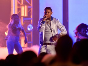 Rapper Yella Beezy onstage during the BET Hip Hop Awards 2018 at Fillmore Miami Beach on October 6, 2018 in Miami Beach, Florida. (Photo by Jason Koerner/Getty Images for BET)