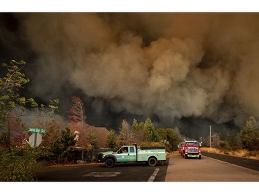 The Camp Fire rages through Paradise, Calif., on Thursday, Nov. 8, 2018.