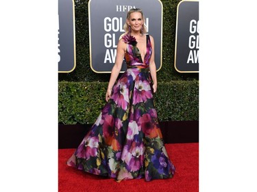 US model Molly Sims arrives for the 76th annual Golden Globe Awards on January 6, 2019, at the Beverly Hilton hotel in Beverly Hills, California.