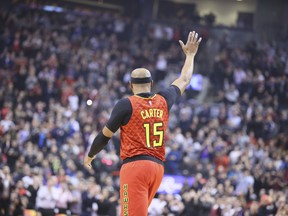Atlanta Hawks’ Vince Carter salutes fans at Scotiabank Arena.