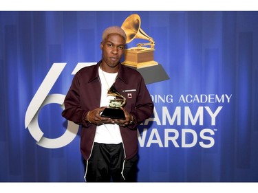 LOS ANGELES, CA - FEBRUARY 10:  Daniel Caesar poses with his award at the 61st Annual GRAMMY Awards Premiere Ceremony at Microsoft Theater on February 10, 2019 in Los Angeles, California.