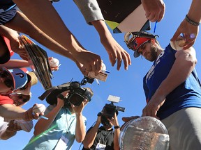 Bryce Harper of the Philadelphia Phillies signs autographs at Spectrum Field on March 3, 2019 in Clearwater, Florida. (Mike Ehrmann/Getty Images)