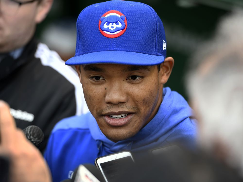 Addison Russell greeted with boos from Cubs fans in return from suspension