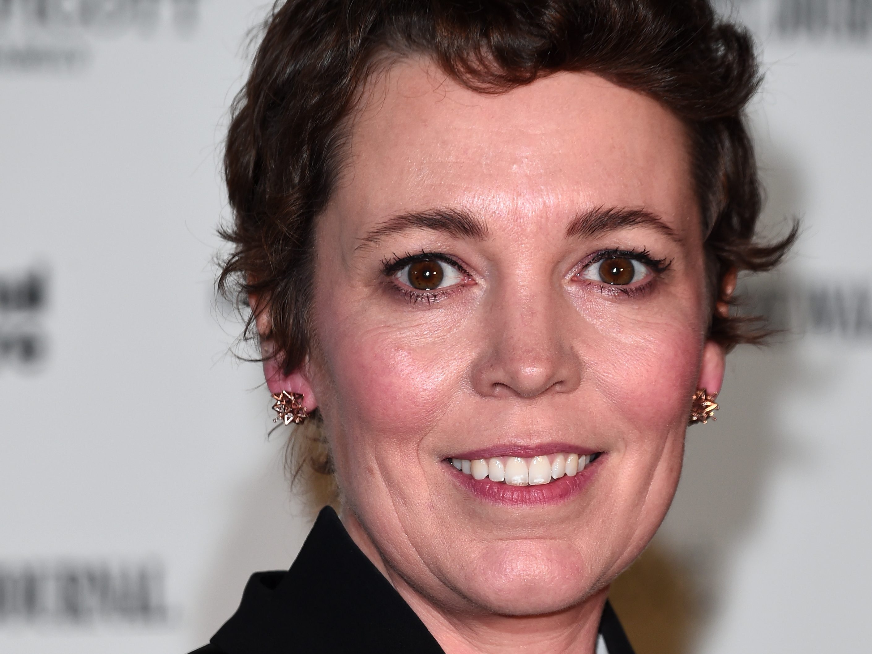 The Crown Star Olivia Colman Gets Royal Honour Toronto Sun