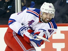 Rick Nash of the New York Rangers takes a shot against the New York Islanders at the Barclays Center on December 6, 2016 in New York. (Bruce Bennett/Getty Images)