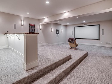 The lonely-guy home theatre. (REALTOR.COM)