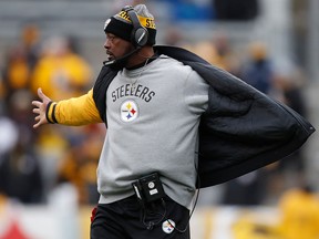 Head coach Mike Tomlin of the Pittsburgh Steelers is seen on the sidelines during a game against the Miami Dolphins at Heinz Field on January 8, 2017 in Pittsburgh. (Gregory Shamus/Getty Images)
