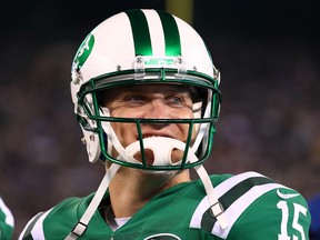 Josh McCown #15 of the New York Jets looks on in the final minutes of the game against the Buffalo Bills during their game at MetLife Stadium on November 2, 2017 in East Rutherford, New Jersey.  (Al Bello/Getty Images)
