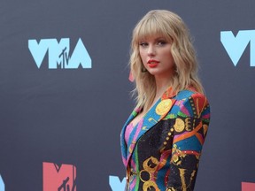 Taylor Swift on the red carpet at the 2019 MTV Video Music Awards held at Prudential Center.