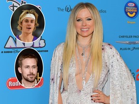 Avril Lavigne (right) has offered to host Christmas dinner for 'cousins' Justin Bieber and Ryan Gosling. (Getty)