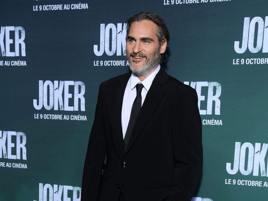 Joaquin phoenix best sale joker premiere