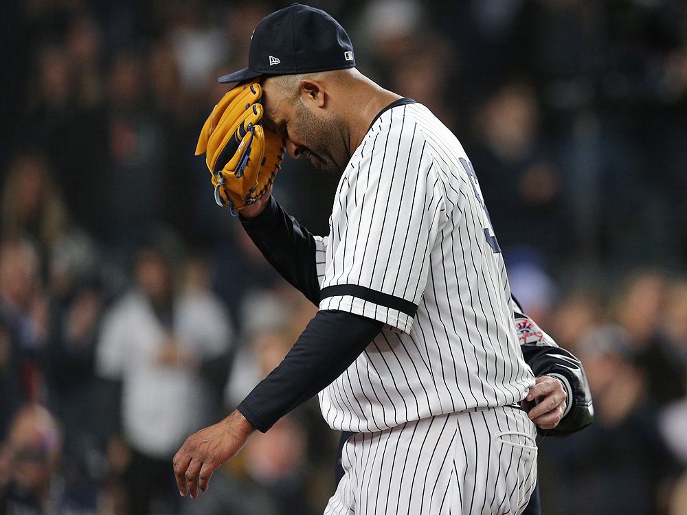 CC Sabathia's big-league career ends with dislocated shoulder