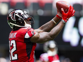 Mohamed Sanu of the Atlanta Falcons catches a pass at Mercedes-Benz Stadium on October 20, 2019 in Atlanta. (Carmen Mandato/Getty Images)