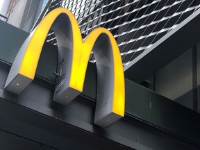 The McDonald's logo is seen outside the fast-food chain in New York, October 22, 2019. (REUTERS/Shannon Stapleton/File Photo)