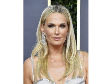 BEVERLY HILLS, CALIFORNIA - JANUARY 05: Molly Sims attends the 77th Annual Golden Globe Awards at The Beverly Hilton Hotel on January 05, 2020 in Beverly Hills, California.