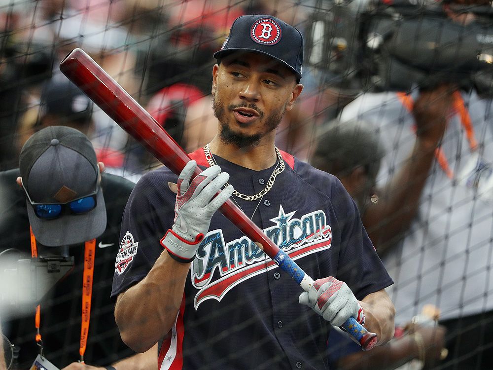 Dodgers reportedly acquiring Mookie Betts, David Price from Red Sox