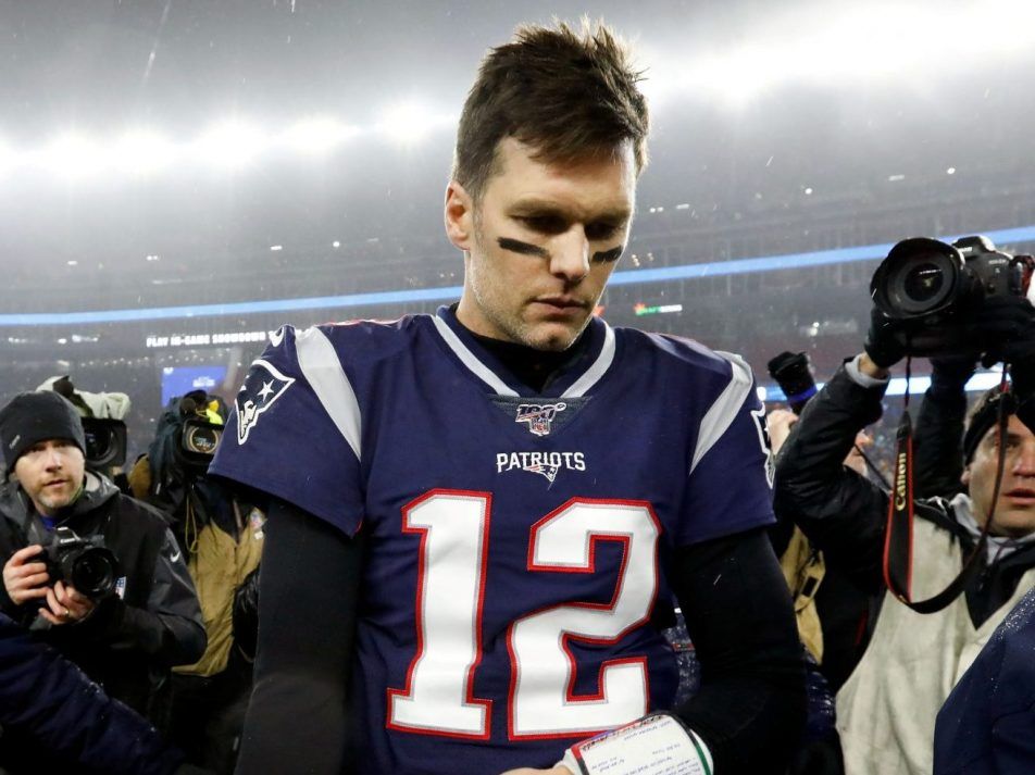 Tom Brady: New England Patriots owner Robert Kraft 'praying' quarterback  stays, NFL News