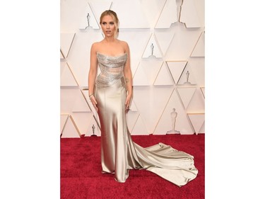 Scarlett Johansson poses on the red carpet at the 92nd Annual Academy Awards on Feb. 9, 2020 in Hollywood, Calif.
